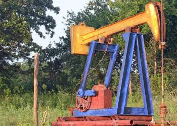 COVID-19 derrumba el ya difícil sector petrolero de Venezuela