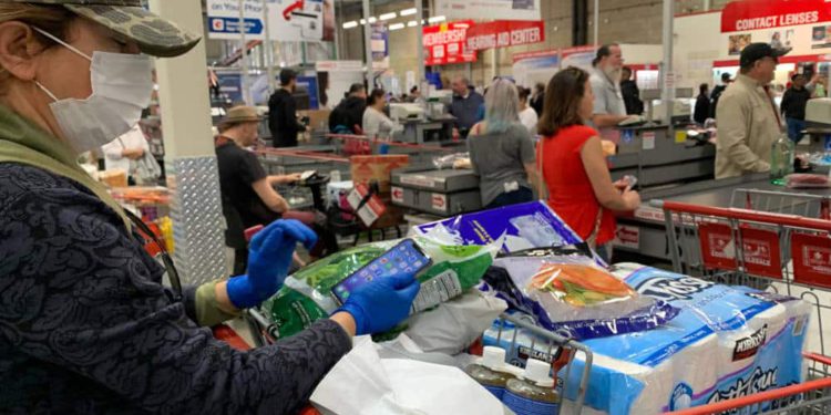 Netanyahu: No hay razón para vaciar los supermercados