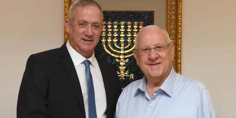 Rivlin encargará a Benny Gantz la formación de gobierno