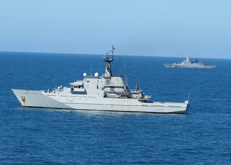 Royal Navy alerta a la OTAN sobre actividad “inusualmente alta” de buques rusos en aguas británicas