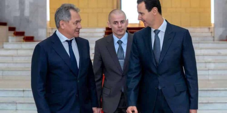 Ministro de Defensa de Rusia se reúne con Assad en Siria a pedido de Putin