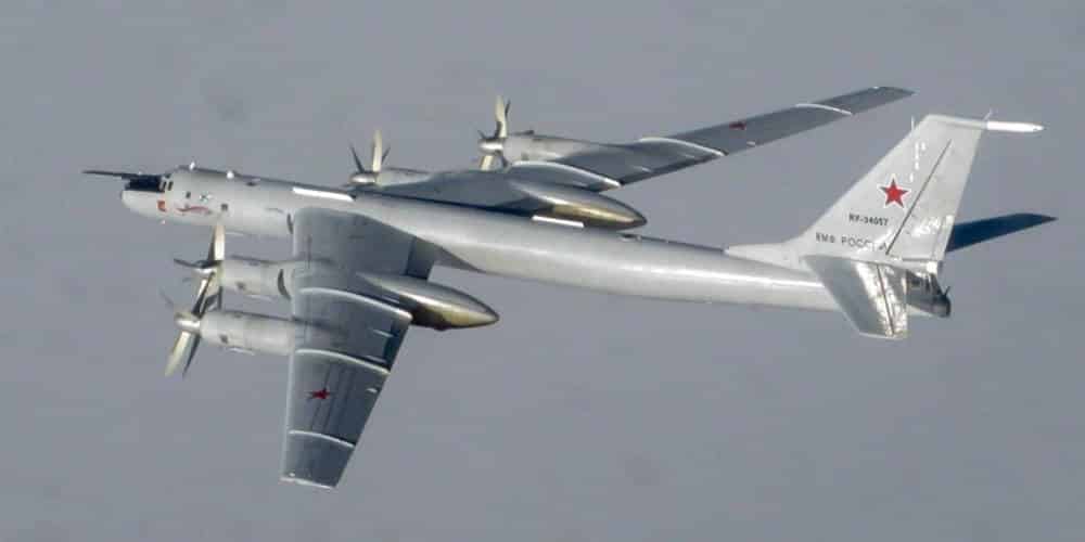 Aviones estadounidenses y canadienses interceptan aviones de reconocimiento rusos