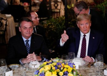 El presidente brasileño Bolsonaro “elogia” el plan de paz de los EE.UU.
