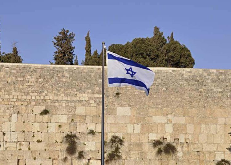 Jordania y AP acusan a Israel de querer “judaizar” Muro Occidental