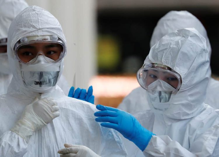 Nuevo brote de coronavirus en China aumenta los temores sobre el control de la pandemia