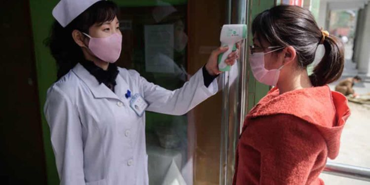 Seúl enviará ayuda a Corea del Norte para combatir el coronavirus