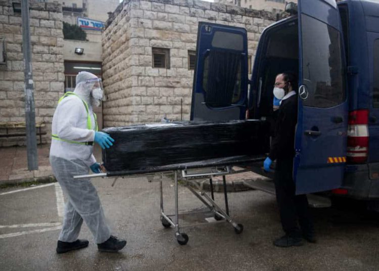 Número de muertes por coronavirus en Israel se eleva a 464