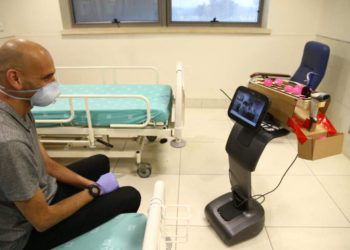 Industria de defensa de Israel cambia de rumbo en la guerra contra el coronavirus
