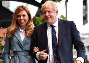 Boris Johnson y su pareja anuncian el nacimiento de su bebé