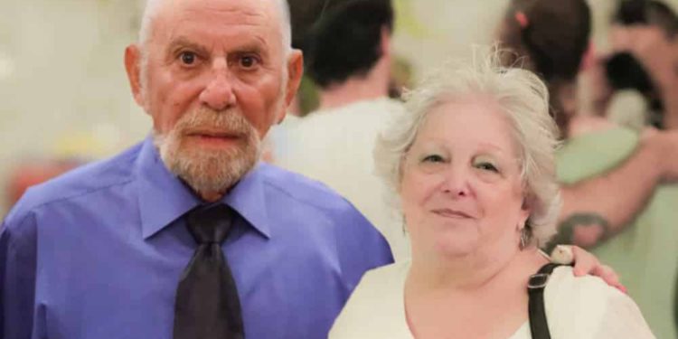 Pareja de ancianos israelíes fallecen por coronavirus con una semana de diferencia