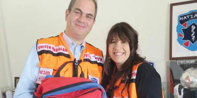 Presidente de United Hatzalah se recupera del coronavirus y regresa a Israel