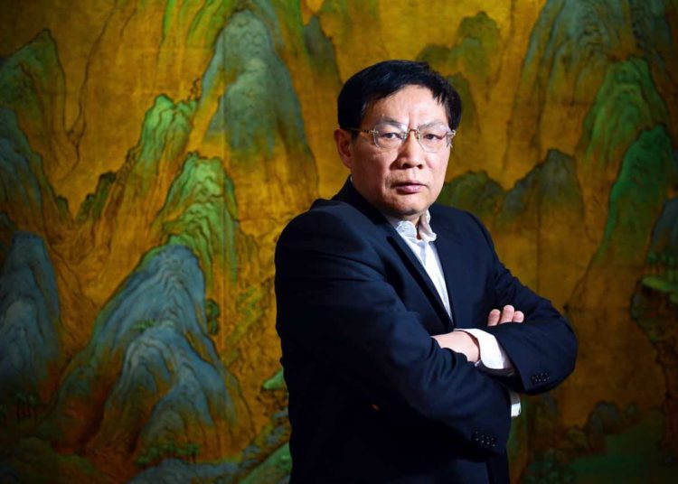 Un magnate en China que cuestionó el manejo del del Presidente Xi al Coronavirus enfrenta investigación