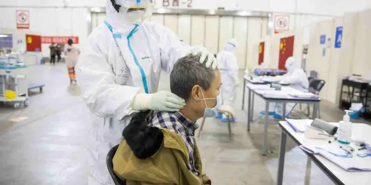 Cómo Singapur, una vez modelo en la respuesta al coronavirus, perdió el control del brote