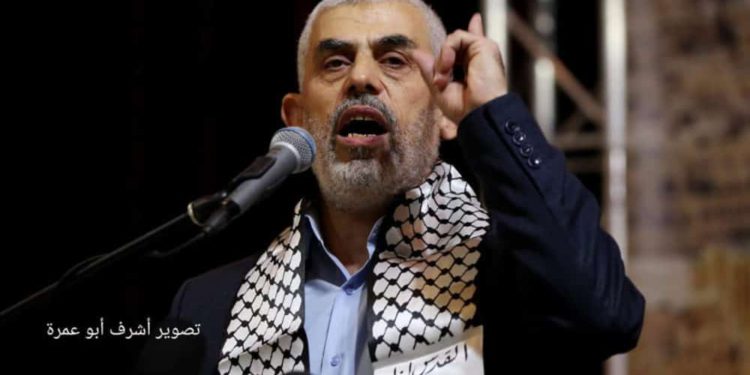Líder de Hamás, Sinwar, destituido en votación secreta - informe