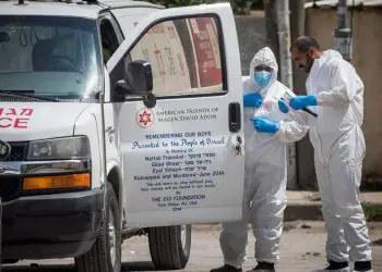 Pacientes con coronavirus en estado grave en Israel alcanza un nuevo máximo