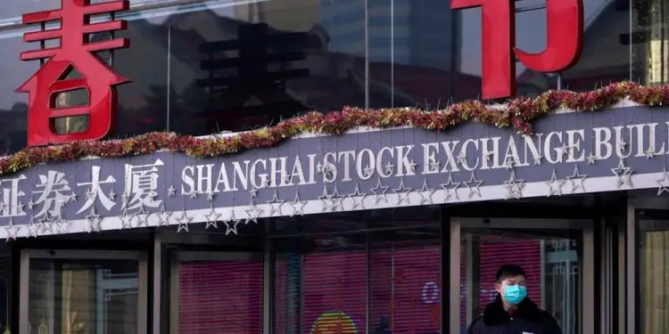 La deuda a China podría causar la implosión de los mercados emergentes