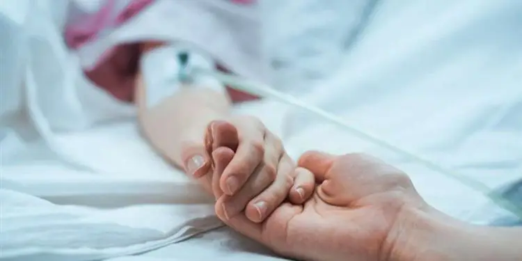 Niña israelí de 11 años en estado grave por COVID-19 se recupera