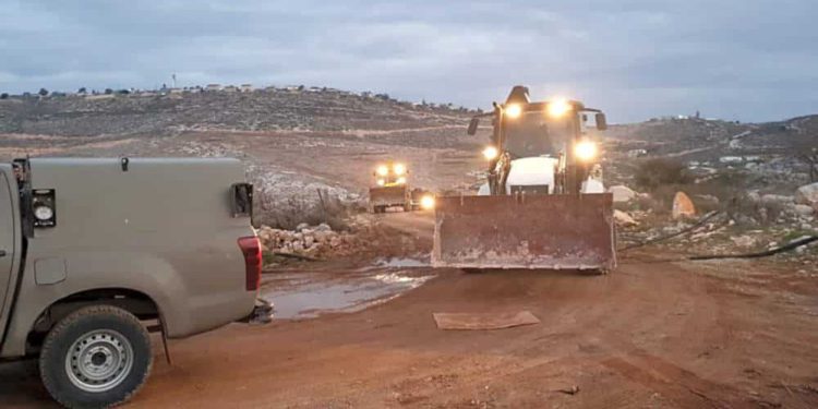 FDI destruye seis estructuras construidas ilegalmente en Judea y Samaria