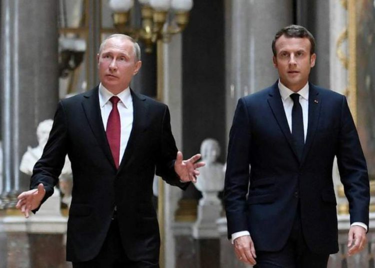 Macron busca frenar operaciones militares de Putin en todo el mundo