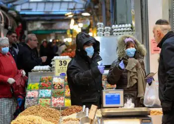 Coronavirus en Israel: Menos de 2,000 casos activos a medida que se reactiva la economía
