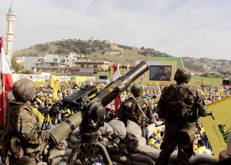 Líder de Hezbolá se burla del desempeño de Benny Gantz durante la guerra del Líbano