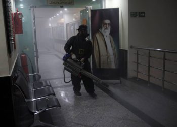 Como el IRGC de Irán está manejando la política respecto al coronavirus