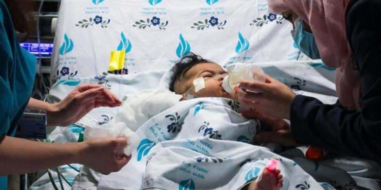 Médicos israelíes salvan la vida de una bebé árabe de seis meses