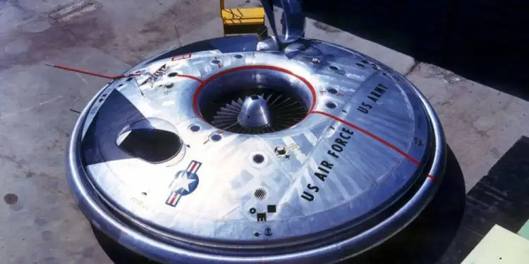 El ejército de EE.UU. tuvo su propio “platillo volador”: Conoce al fascinante Avro Avrocar