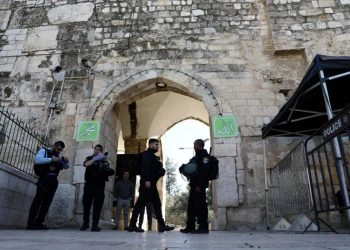 Policía arresta a ocho musulmanes en el Monte del Templo por gritar “consignas nacionalistas”