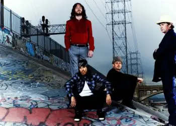 Red Hot Chili Peppers reprograma presentación en Israel para el próximo año