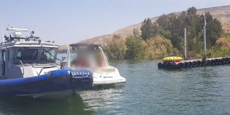 Policía de Israel impide que un barco se hunda en el Kinneret