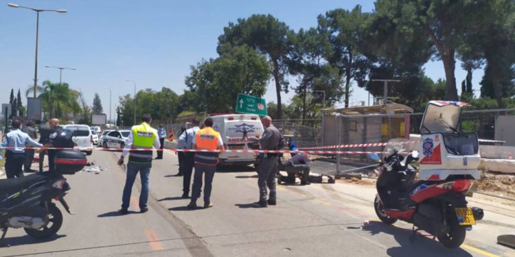 FDI registra casa de terrorista que atacó a una israelí en Kfar Saba