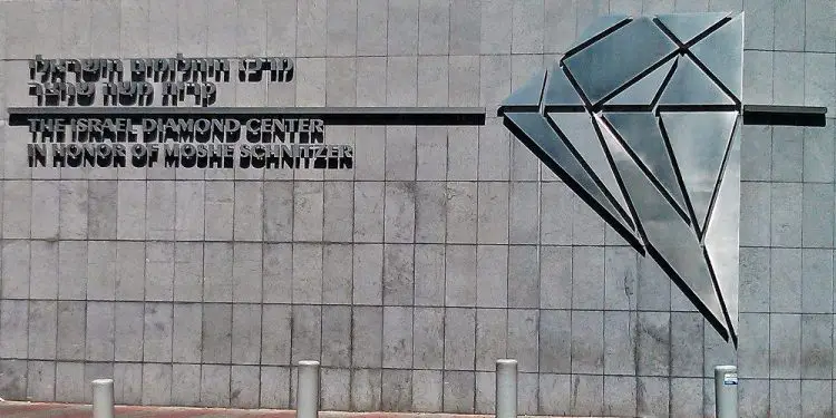 Mercado de diamantes de Israel paralizado debido al coronavirus