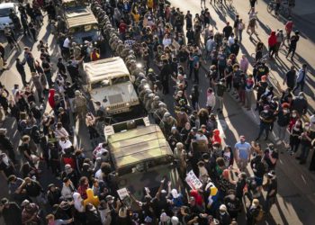 Protestas masivas en EE.UU., Francia y Hong Kong aumentan temores de posibles brote de coronavirus