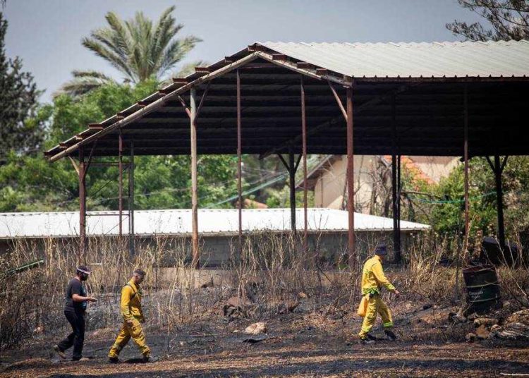 Incendio forestal en Beit Shemesh obliga a residentes a evacuar
