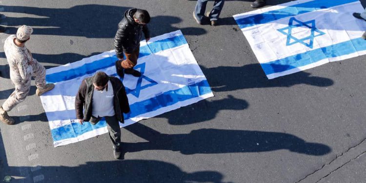 Medios de Irán califican a Israel como “glándula cancerosa” y al aniversario del Estado Judío como “Covid-1948”