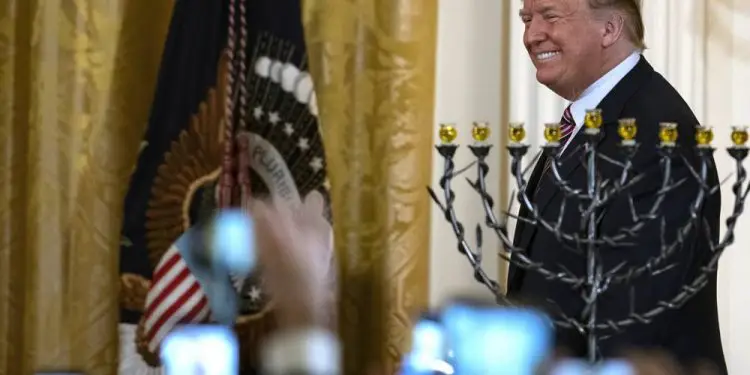 Trump: El pueblo judío ha demostrado un espíritu inquebrantable en su historia