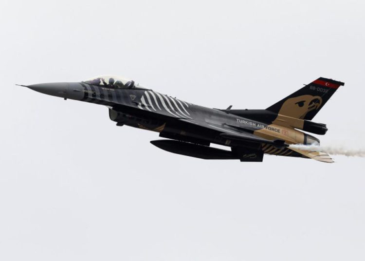 Conflicto en Libia se intensifica a medida que la Fuerza Aérea de Turquía aumenta su actividad