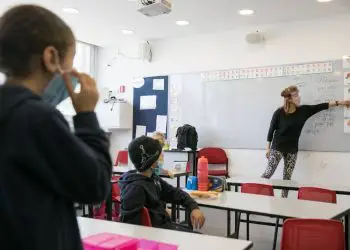 Tres niños israelíes contraen enfermedad inflamatoria vinculada al COVID-19