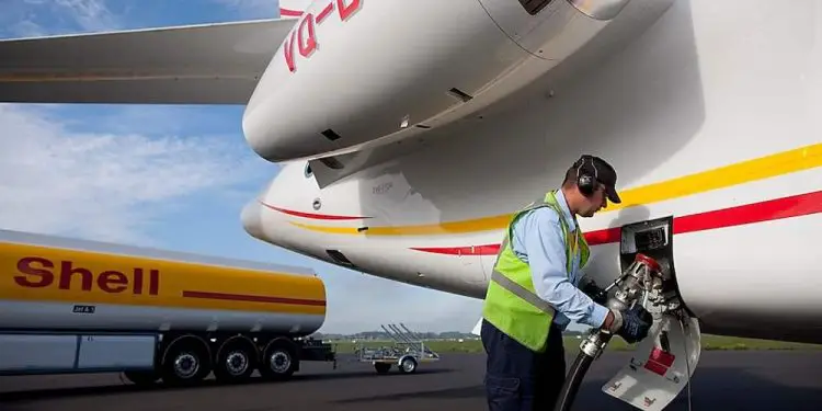 La demanda de combustible para aviones tardará años en recuperarse