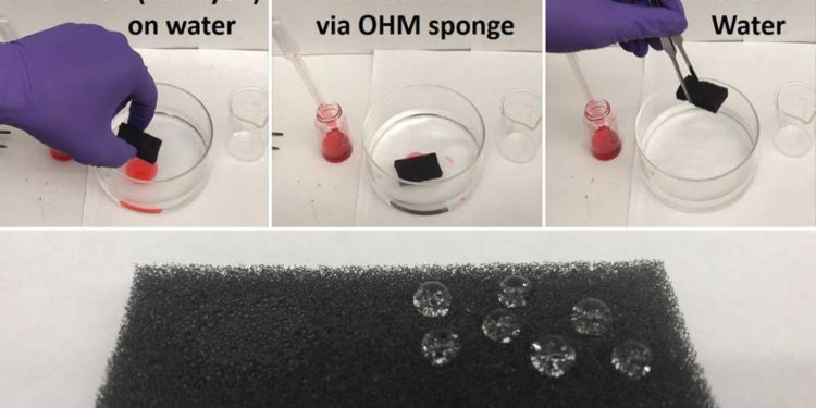 Nueva esponja inteligente absorbe derrames de petróleo en el agua