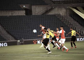 Clubes de fútbol de Israel reanudan actividades con tres partidos de campeonato