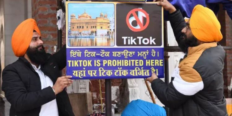 India prohíbe TikTok y otras 58 aplicaciones chinas en medio de tensiones crecientes