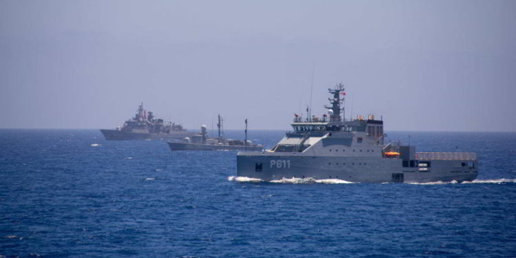 La OTAN realiza ejercicios con la marina tunecina en el Mediterráneo