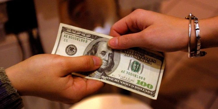 EE.UU. acusa hombre de Alaska de lavar $ 1 mil millones para Irán a través de EAU