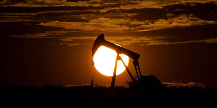 Los países petroleros que más sufren por la caída del precio del petróleo