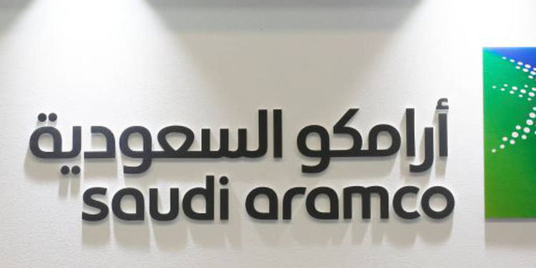 Los ingresos de Saudi Aramco en el primer trimestre bajan un 25 por ciento