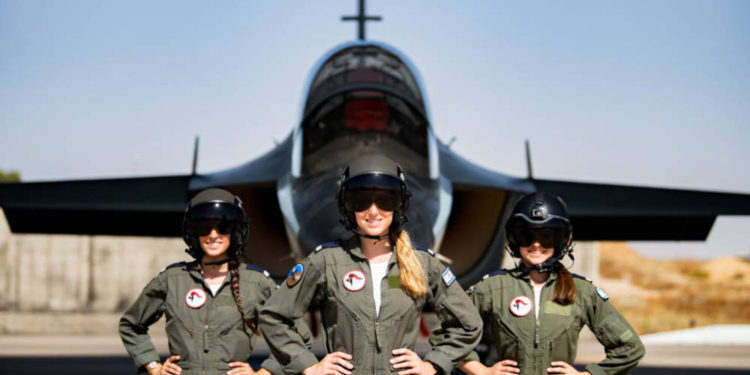 Primera mujer piloto F-35