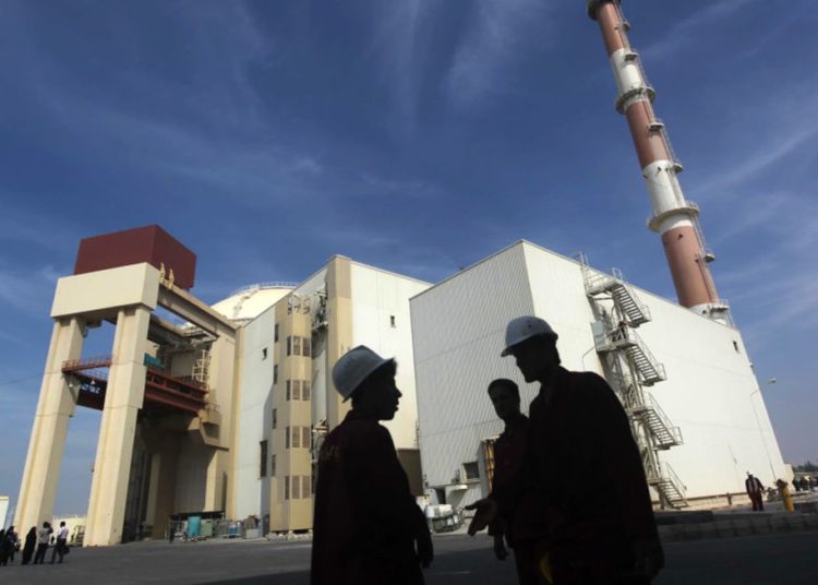 Central nuclear de Bushehr de Irán vuelve a conectarse a la red nacional