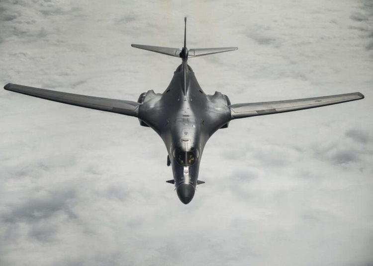 35 años de letalidad: La Fuerza Aérea de los Estados Unidos celebra la historia del B-1